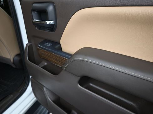 Used 2018 GMC Sierra 1500 Denali w/ Denali Ultimate Package image 22