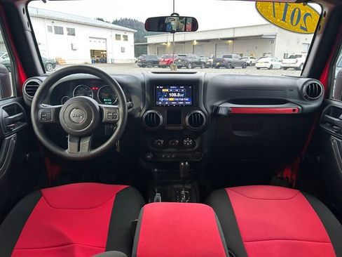 Used 2017 Jeep Wrangler Unlimited Sport image 12