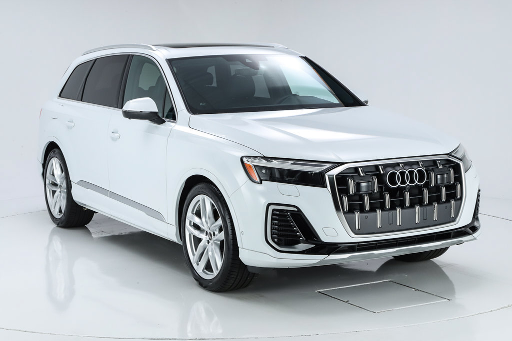 Used 2025 Audi Q7 3.0T Premium Plus w/ Premium Plus Package AWD/4WD image 19