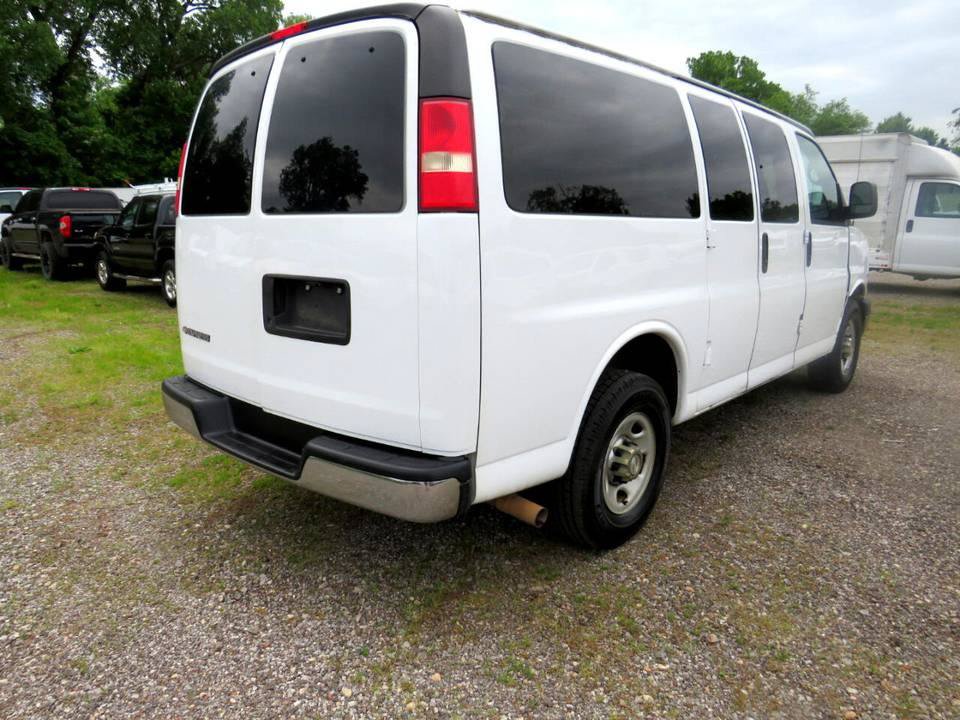 Used 2014 Chevrolet Express 2500 LT w/ LT Preferred Equipment Group RWD image 4