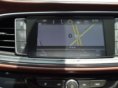 Used 2018 Buick Enclave Avenir w/ Avenir Technology Package FWD image 39