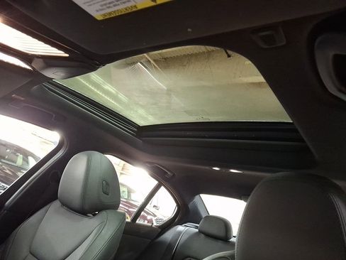 Used 2019 BMW 330i xDrive 330i xDrive w/ Convenience Package image 12