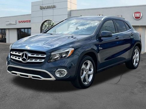 Used 2020 Mercedes-Benz GLA 250 w/ Premium Package image 3