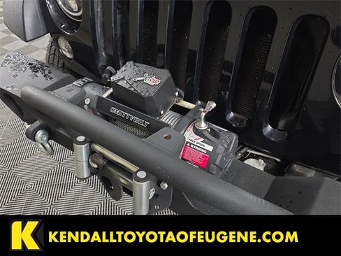 Used 2015 Jeep Wrangler Sport image 10