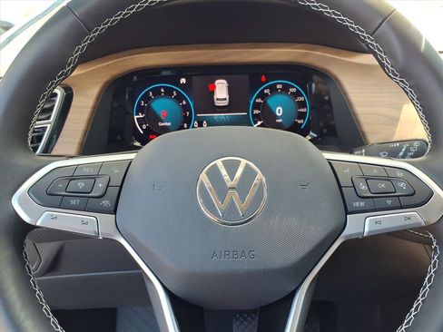 New 2026 Volkswagen Atlas SE image 17