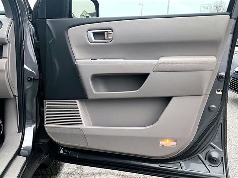 Used 2011 Honda Pilot EX-L image 22