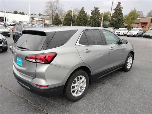 Used 2023 Chevrolet Equinox LT image 7