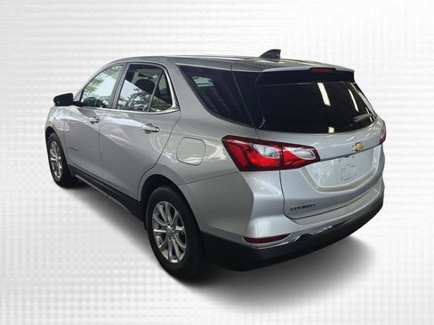 Used 2021 Chevrolet Equinox LT image 3