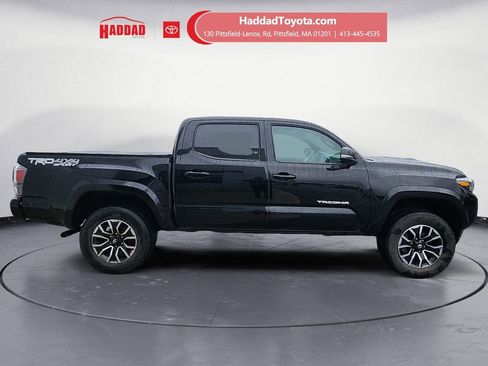 Used 2023 Toyota Tacoma TRD Sport w/ TRD Premium Sport Package image 6