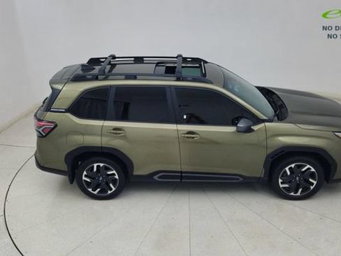 Used 2025 Subaru Forester Limited AWD/4WD image 70