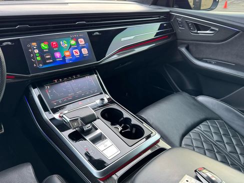 Used 2021 Audi SQ8 Prestige image 7