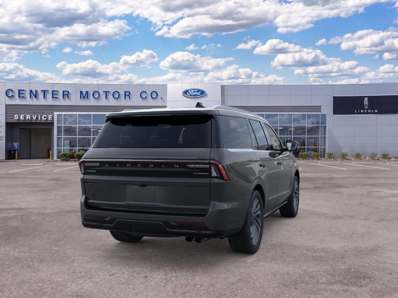 New 2025 Lincoln Navigator Reserve AWD/4WD image 8