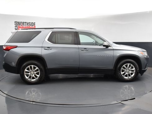 Used 2021 Chevrolet Traverse LT image 5