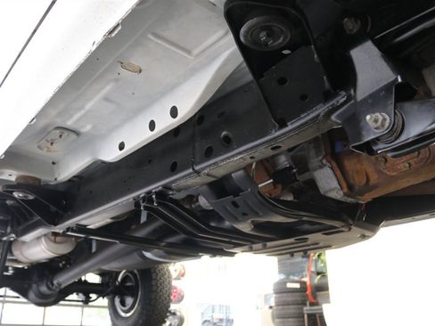 Used 2000 Dodge Ram 2500 Truck SLT image 29