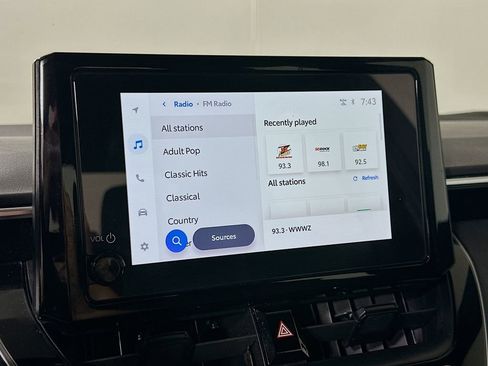 Used 2023 Toyota Corolla SE image 26