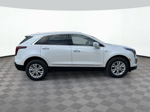 New 2026 Cadillac XT5 Luxury w/ LPO, Floor Liner Package AWD/4WD image 4