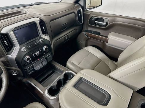 Used 2022 GMC Sierra 1500 SLT w/ SLT Convenience Package AWD/4WD image 28