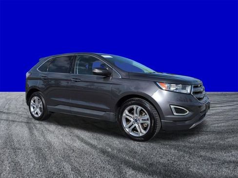 Used 2018 Ford Edge Titanium w/ Technology Package image 2