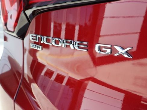Used 2024 Buick Encore GX Sport Touring AWD/4WD image 8