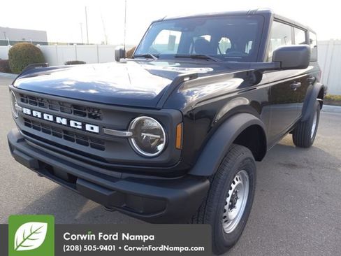 New 2025 Ford Bronco 4-Door AWD/4WD image 7
