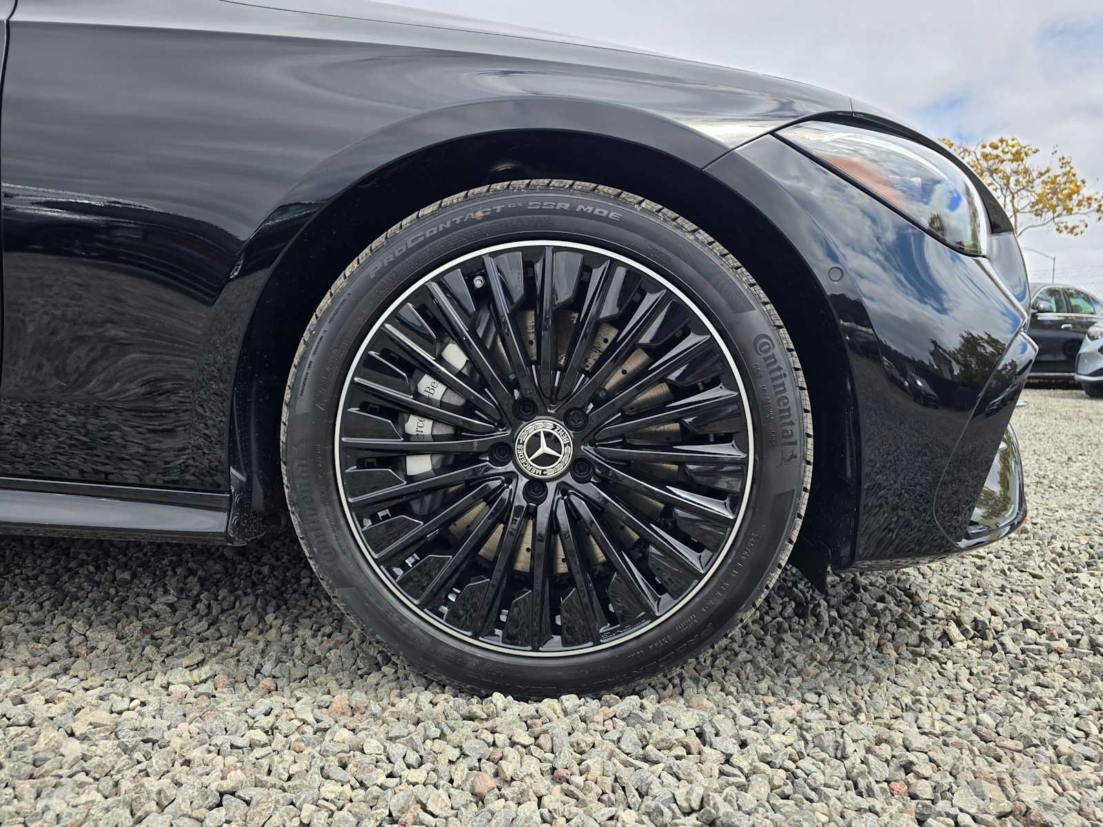 New 2027 Mercedes-Benz CLE 450 4MATIC Coupe image 9