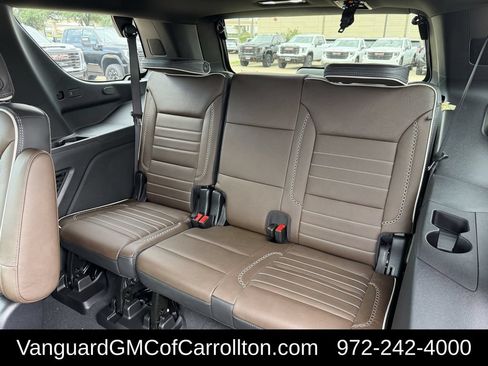New 2026 GMC Yukon Denali Ultimate AWD/4WD image 26