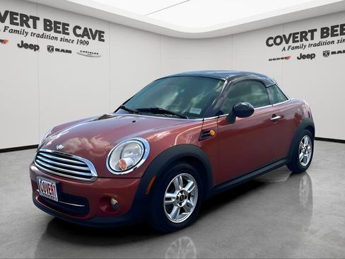Used 2013 MINI Cooper Coupe Base image 3