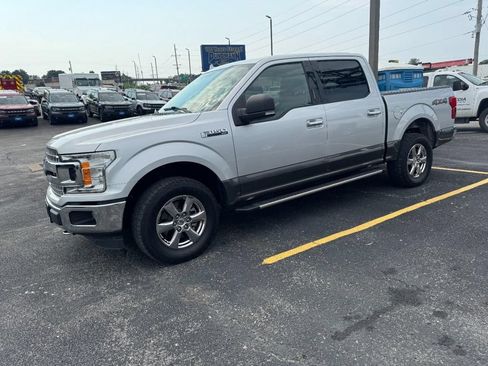 Used 2018 Ford F150 XLT w/ Equipment Group 302A Luxury AWD/4WD image 6