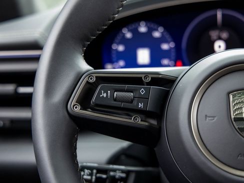 New 2025 Porsche Macan Turbo Electric image 29