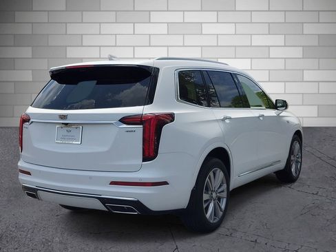 Certified 2024 Cadillac XT6 Premium Luxury w/ Platinum Package FWD image 5