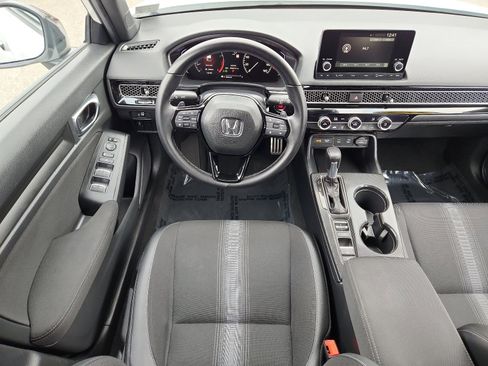 Used 2025 Honda Civic Sport image 11
