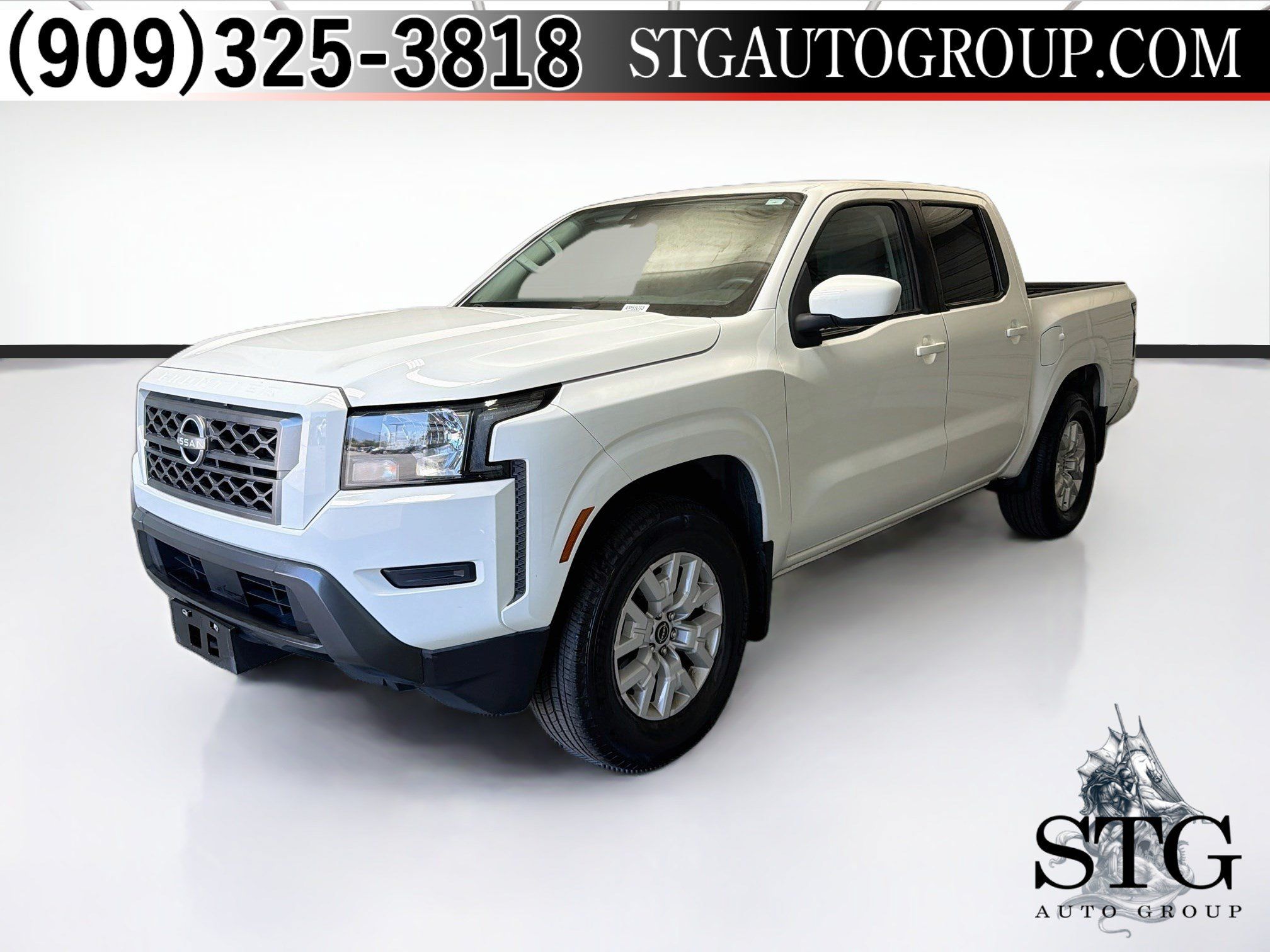 Used 2022 Nissan Frontier SV w/ Technology Package RWD image 1