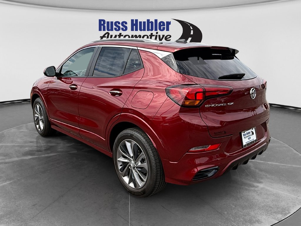 Used 2023 Buick Encore GX Select w/ Sport Touring Package FWD image 3