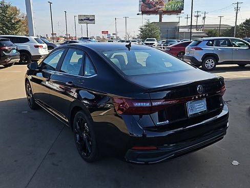 New 2026 Volkswagen Jetta SE image 7