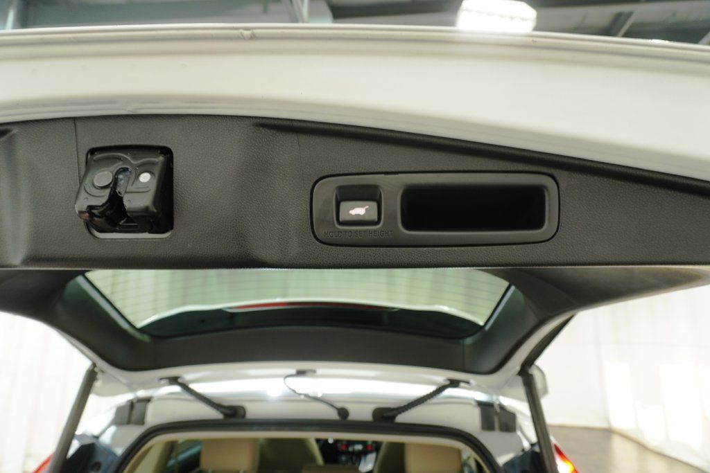 Used 2019 Honda CR-V EX-L image 7