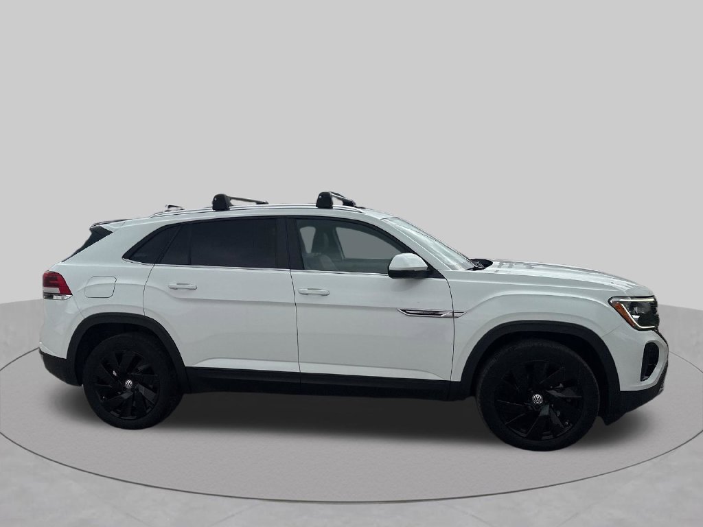 Used 2024 Volkswagen Atlas Cross Sport SE AWD/4WD image 37