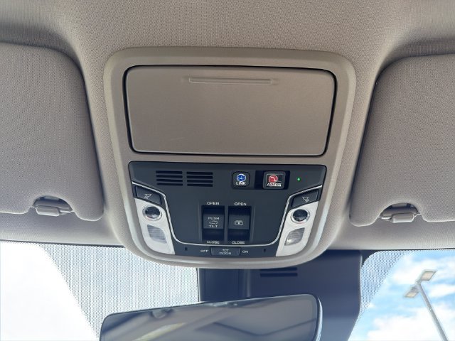Used 2019 Honda Pilot Elite image 22