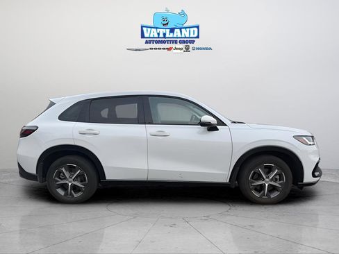 Certified 2023 Honda HR-V EX-L image 6