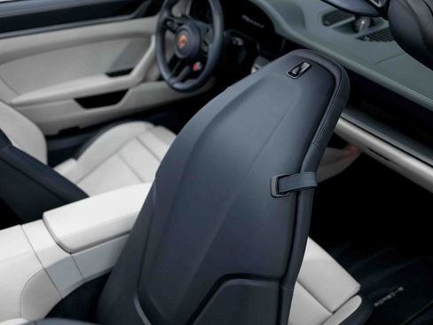 Used 2025 Porsche 911 Carrera S RWD image 58