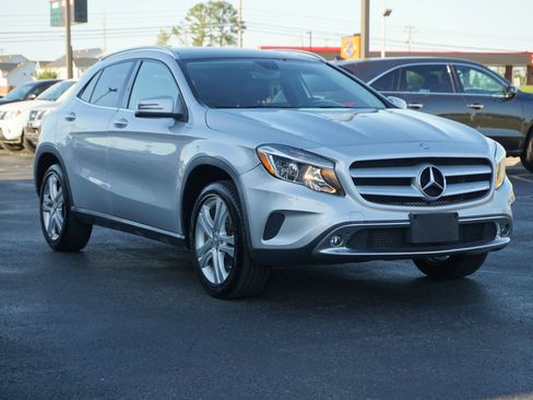 Used 2015 Mercedes-Benz GLA 250 w/ Premium Package image 3