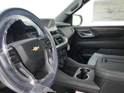 Certified 2024 Chevrolet Tahoe Premier RWD image 21