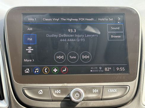 Used 2024 Chevrolet Malibu LT FWD image 22