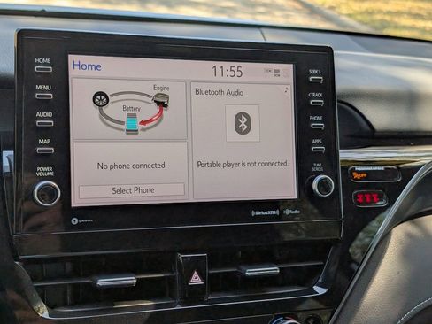 Used 2024 Toyota Camry SE w/ Audio Upgrade Package image 24