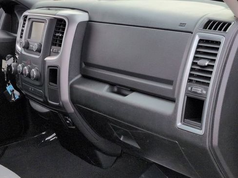 Used 2022 RAM 1500 Classic SLT image 50