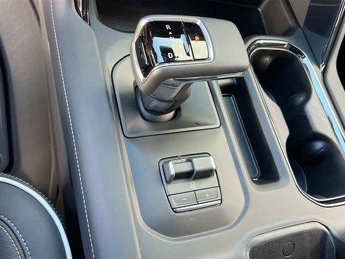 New 2026 GMC Sierra 1500 AT4X image 12