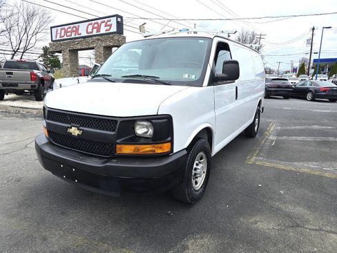 Used 2015 Chevrolet Express 2500 RWD image 7