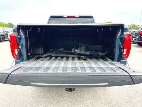 Used 2022 GMC Sierra 1500 SLT w/ SLT Premium Plus Package AWD/4WD image 26