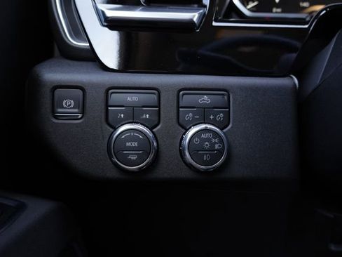 New 2026 GMC Sierra 1500 Elevation AWD/4WD image 22
