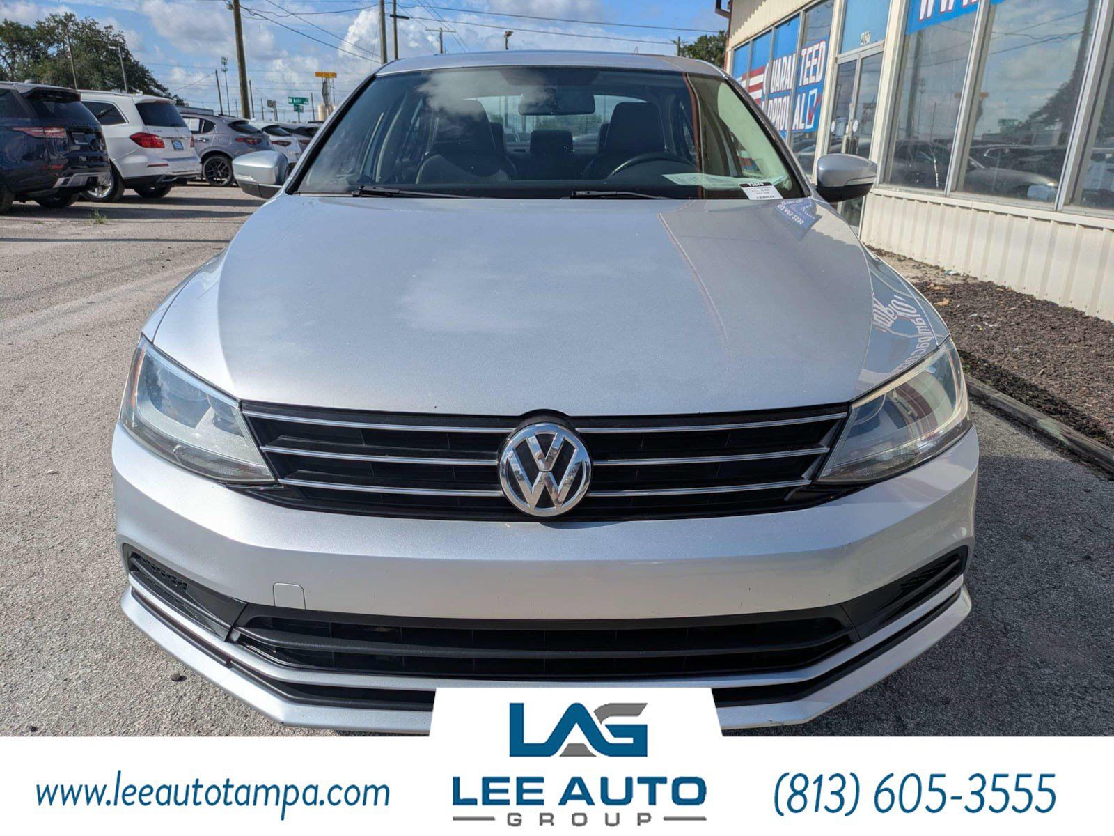 Used 2016 Volkswagen Jetta SE FWD image 4