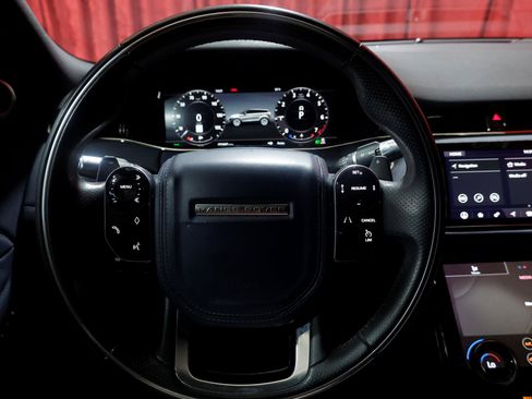 Used 2020 Land Rover Range Rover Evoque R-Dynamic SE AWD/4WD image 27